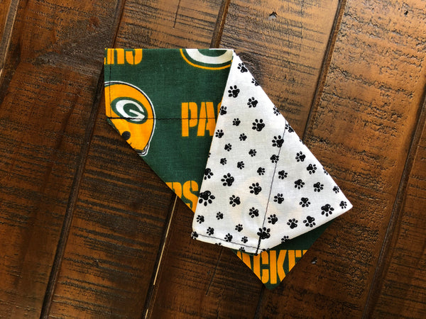 Green Bay Packers Over-the-Collar Reversible Dog Bandana ~ Four Sizes, Optional Personalization