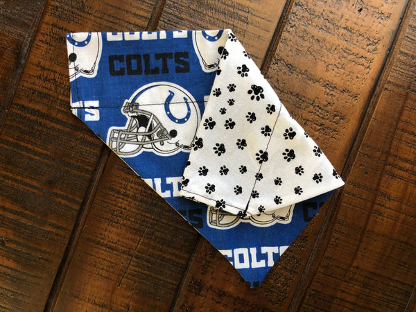 Indianapolis Colts Over-the-Collar Reversible Dog Bandana ~ Four Sizes, Optional Personalization